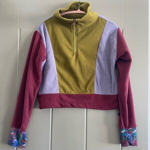 Youer Chill Top- Fleece Crop Top